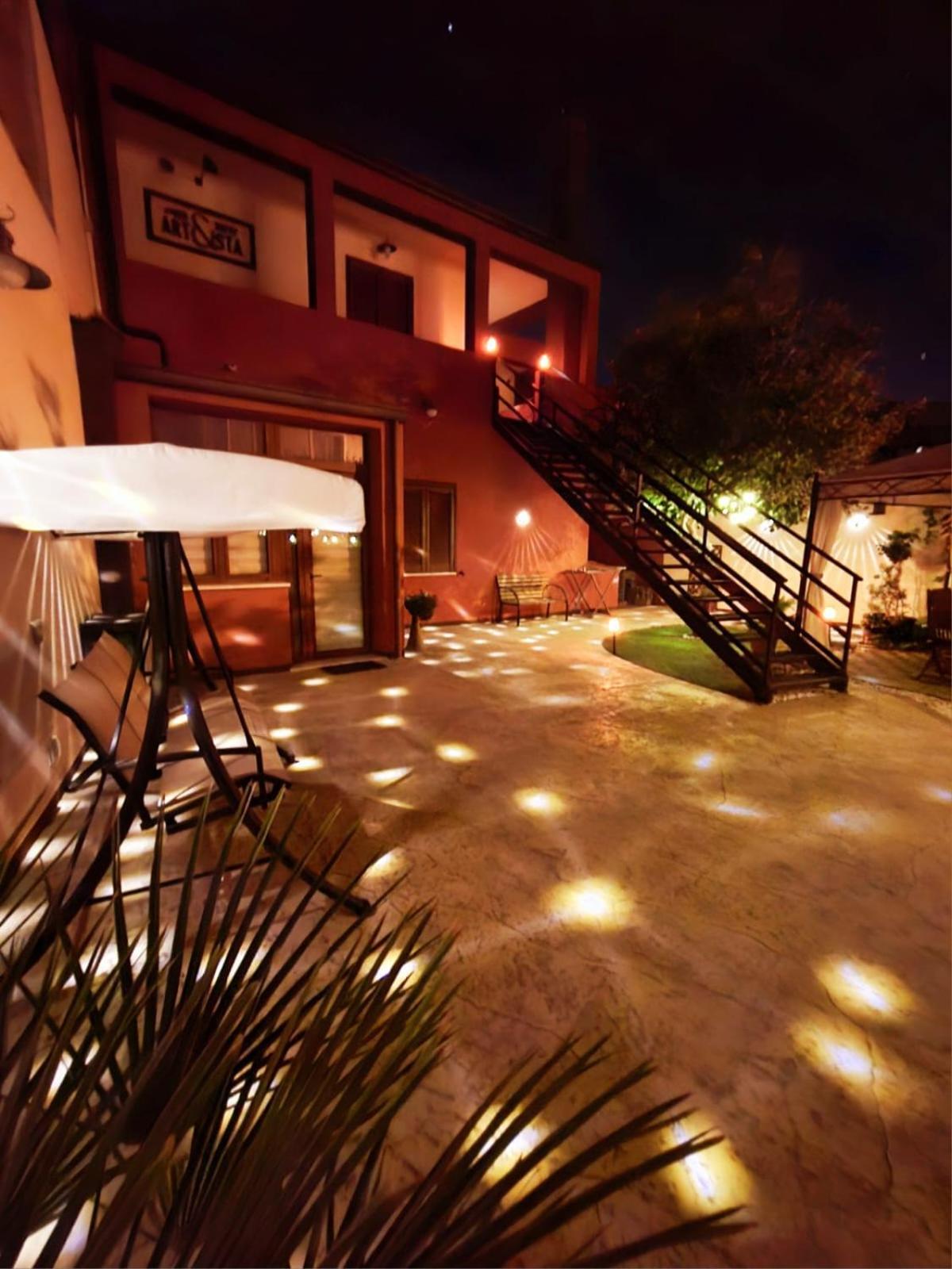Artista B&B Cabras Exterior photo