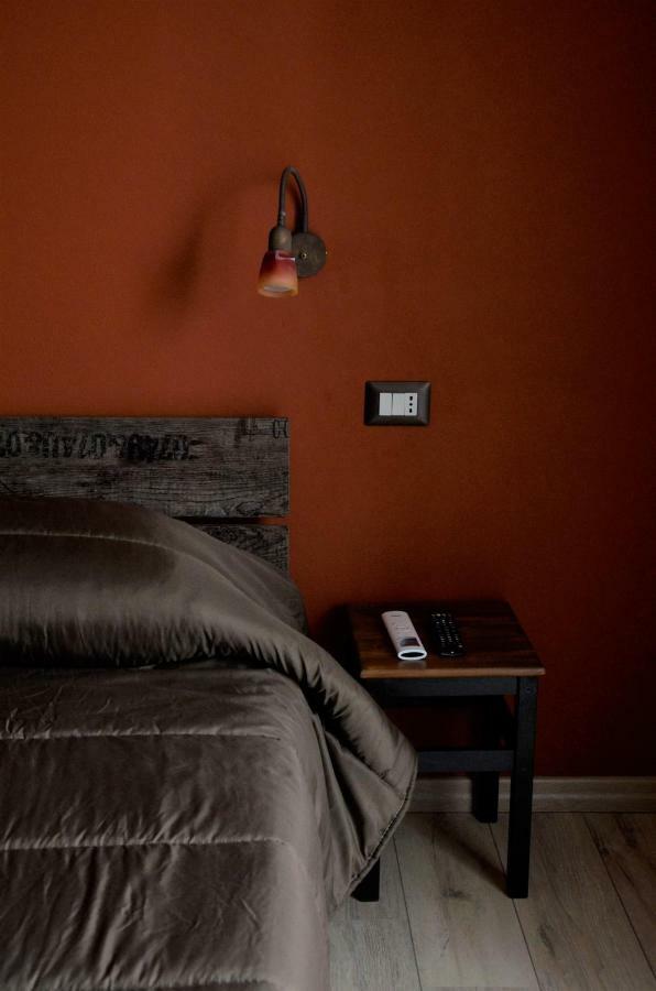 Artista B&B Cabras Exterior photo